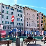 Ad Un Passo Dall\'Acquario In Zona Expo